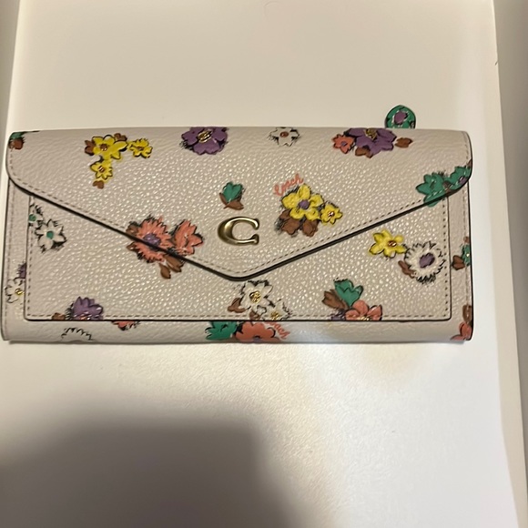 Coach wallet - Picture 1 of 3